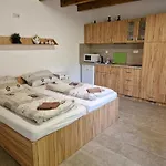 Pod Pergolou