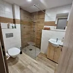 Apartment Pod Pergolou