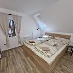 Apartamento Pod Pergolou *