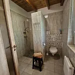 Pod Pergolou Apartment *