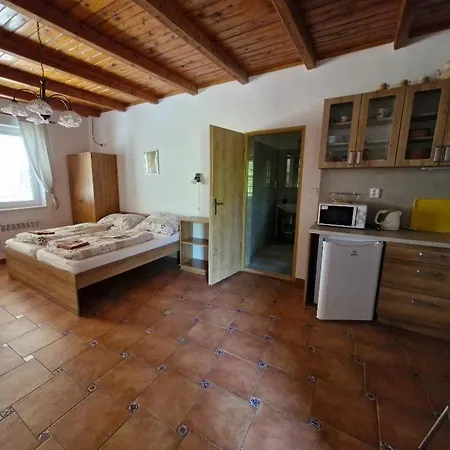 Pod Pergolou * Bořetice