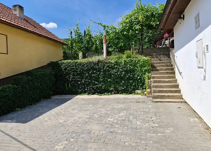 Pod Pergolou *